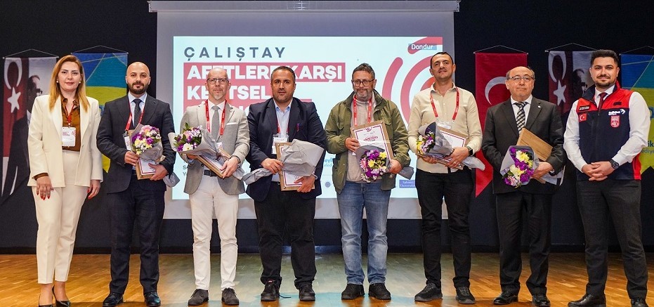 DEPREMİN TÜM BOYUTLARI BEYLİKDÜZÜ’NDE MASAYA YATIRILDI