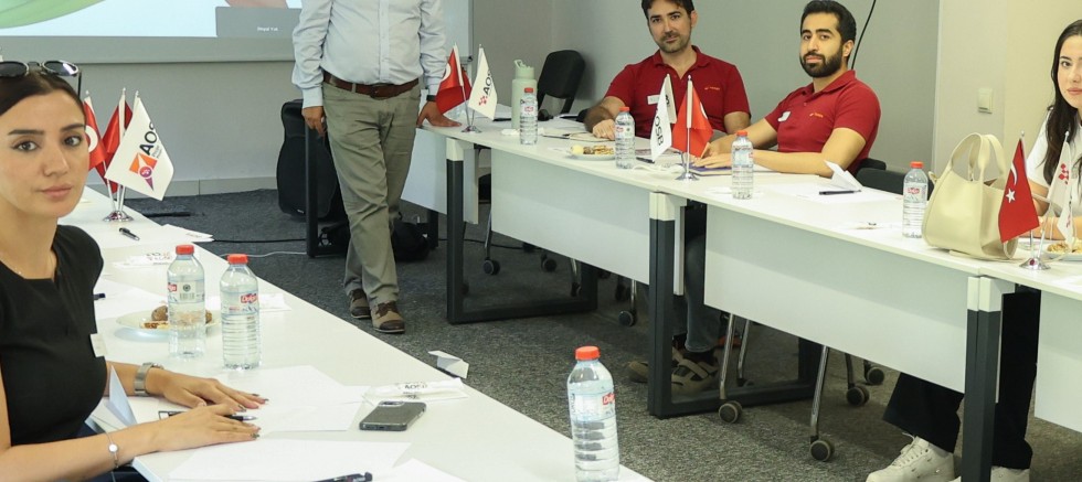 Güçlü Yönetim, Sürdürülebilir Büyüme