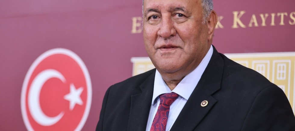 KUDUZDAN 3 FARKLI İL, 3 BÜYÜKBAŞ HAYVAN ÖLÜMÜ