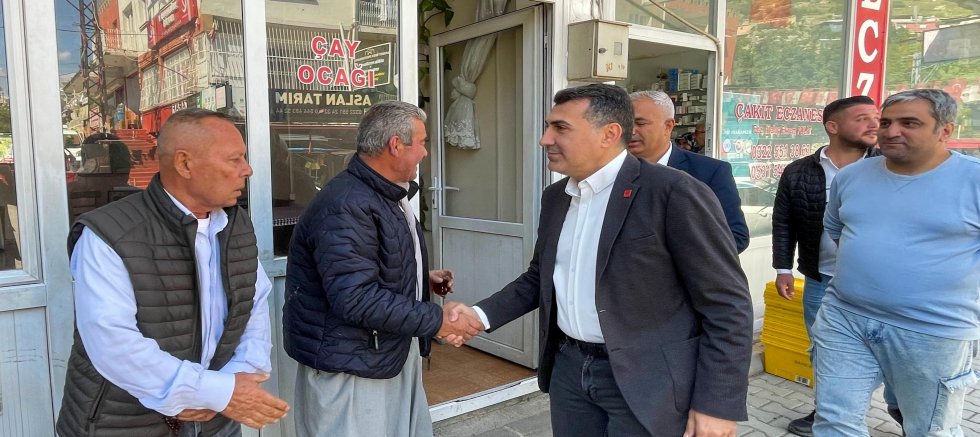 Anıl Tanburoğlu Karaisalı’da Vatandaşlarla Buluştu