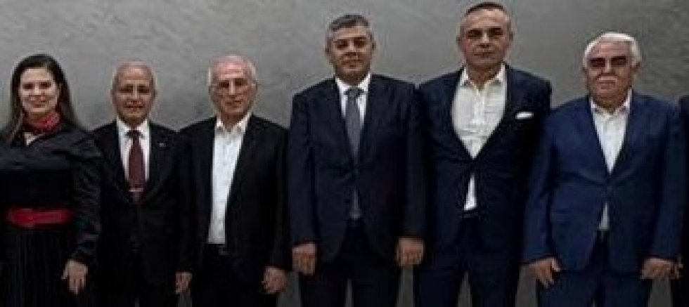 İspir ve Özdoğan’a ‘hayırlı olsun’ yemeği