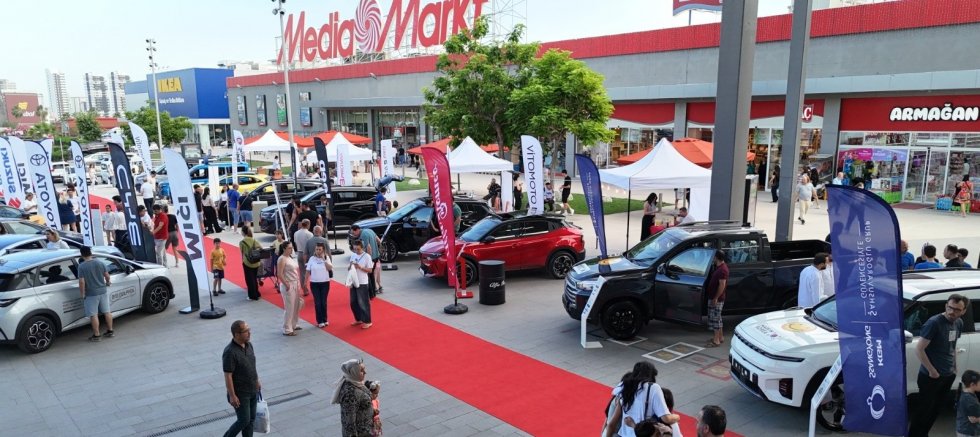 OTOMOTİV SEKTÖRÜ 01 MAYIS’TA “OTOSHOW” ETKİNLİĞİ İLE M1 ADANA’DA BULUŞUYOR.