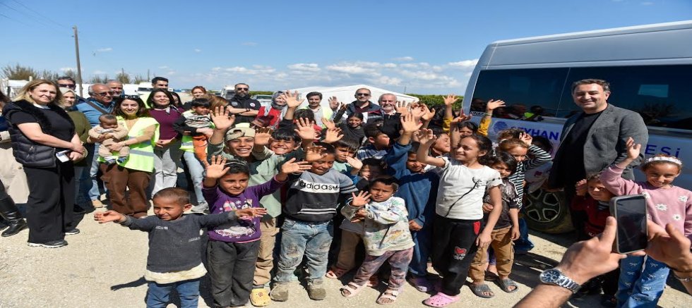 Seyhan’da Çocuklara Destek, Ailelere Umut Gmail ürününe bu ileti dizisinin önemli olduğunu öğretmek için tıklayın.