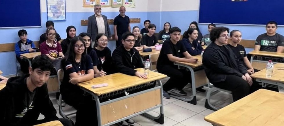Seyhan İstiklal Anadolu Lisesi, COP31 Çevre Yarışmasında İlçe Birincisi Oldu