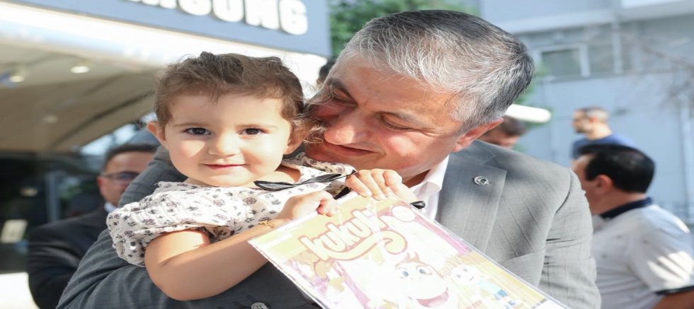 VALİ MUSTAFA YAVUZ, BÜLENT ANGIN BULVARI’NDA ESNAF VE VATANDAŞLARLA BİR ARAYA GELDİ