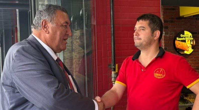 Milletvekili Ömer Fethi Gürer’den Bakanlara 10.707 Soru