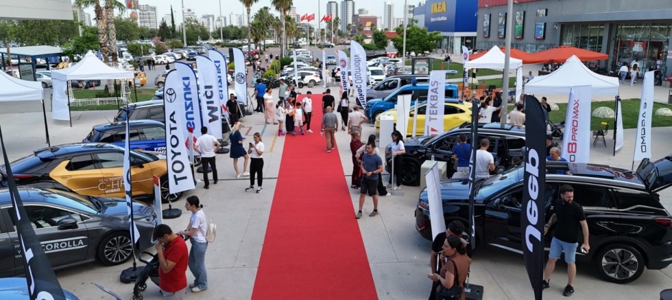 OTOMOTİV SEKTÖRÜ 01 MAYIS’TA “OTOSHOW” ETKİNLİĞİ İLE M1 ADANA’DA BULUŞUYOR.