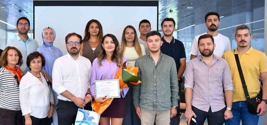 SMART TALKS’TA GELECEĞİN İLETİŞİM BECERİLERİ KONUŞULDU