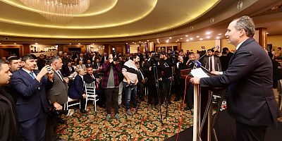 ADANA'DA ERBAKAN İZDİHAMI!