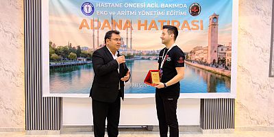 ADANA’DA SAĞLIK ORDUSUNA KRİTİK EĞİTİM PARHAD ve SAĞLIK-SEN İŞ BİRLİĞİYLE ACİL MÜDAHALEDE EKG’NİN ÖNEMİ MASAYA YATIRILDI