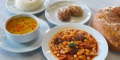 BEYLİKDÜZÜ’NDE RAMAZAN’IN BEREKETİ SOFRALARA TAŞINIYOR