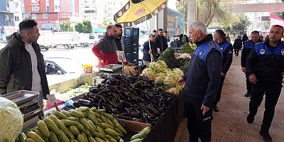 ÇUKUROVA BELEDİYESİ’NDEN PAZARLARDA SIKI DENETİM