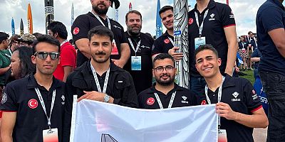 Çukurova Üniversitesi 1.5 Adana Roket Takımı’ndan Uluslararası Başarı