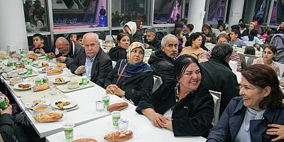 SEYHAN'DA BİRLİK VE KARDEŞLİK SOFRASI