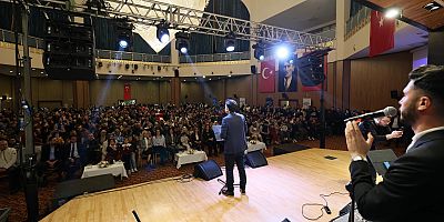 Yüreğir’de Abdurrahman Önül Konserine Yoğun İlgi