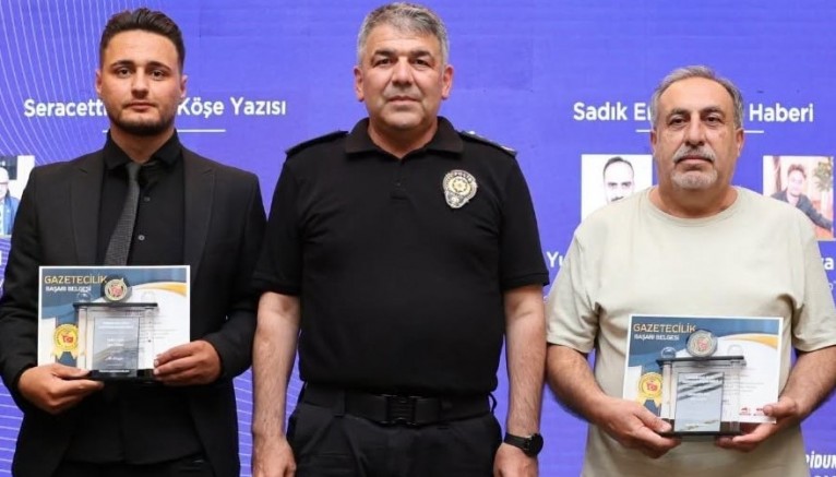 Toplumun Vicdanı Erzurum'da Ödüllendirildi: Celil Kocataş'a 