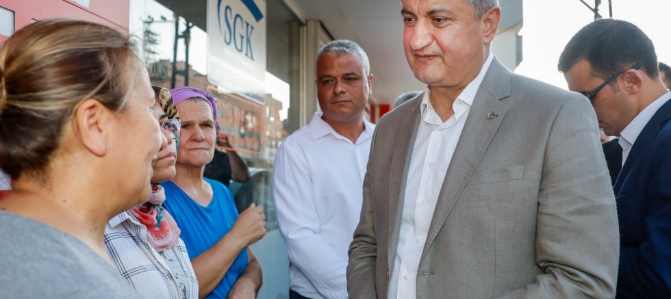VALİ MUSTAFA YAVUZ'DAN SEYHAN İLÇESİNDE ESNAF ZİYARETİ
